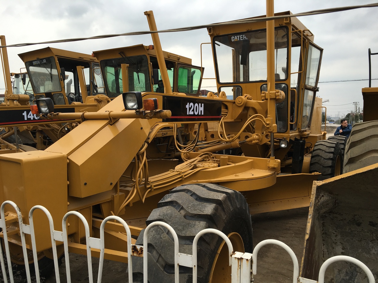 CATERPILLAR 120H - Grader: das Bild 3 CATERPILLAR 120H - Grader: das Bild 3