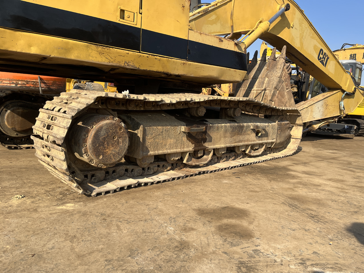 CATERPILLAR E200 - Bagger: das Bild 4 CATERPILLAR E200 - Bagger: das Bild 4