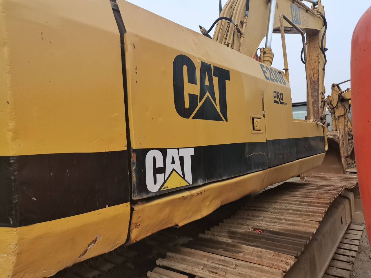 CATERPILLAR E200 - Kettenbagger: das Bild 4 CATERPILLAR E200 - Kettenbagger: das Bild 4