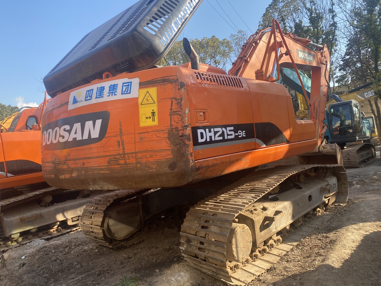 DOOSAN DH215-9E - Kettenbagger: das Bild 3 DOOSAN DH215-9E - Kettenbagger: das Bild 3