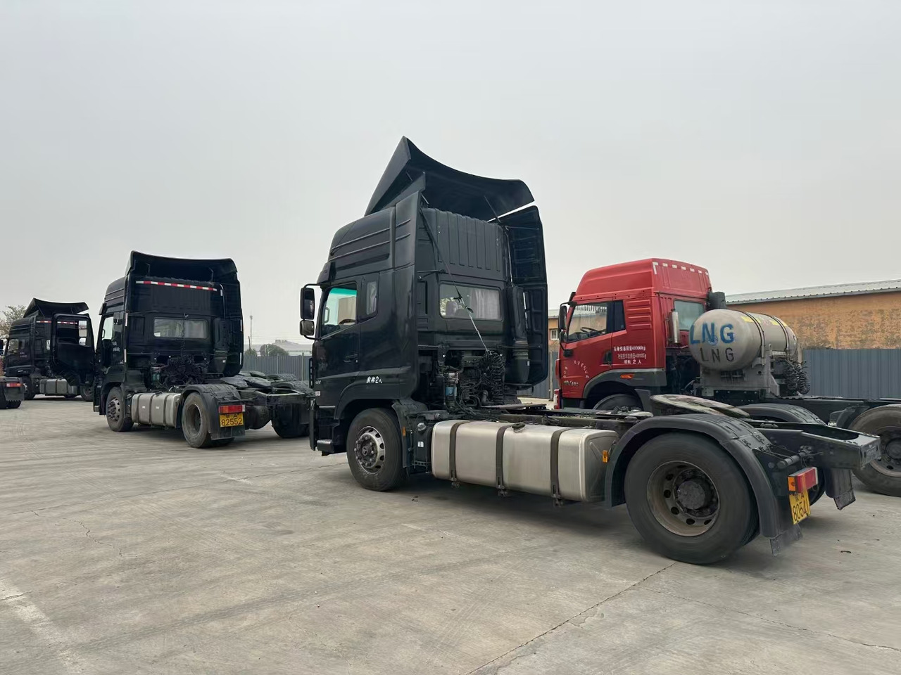 AEOLUS 4x2 - Sattelzugmaschine: das Bild 1 AEOLUS 4x2 - Sattelzugmaschine: das Bild 1