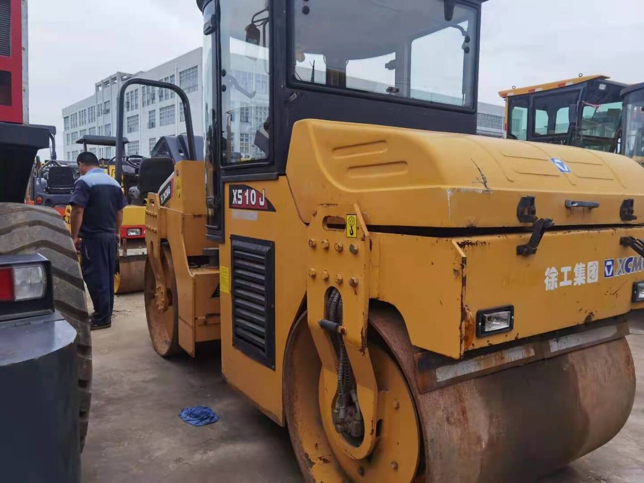 XCMG XS10J - Walzen: das Bild 3 XCMG XS10J - Walzen: das Bild 3