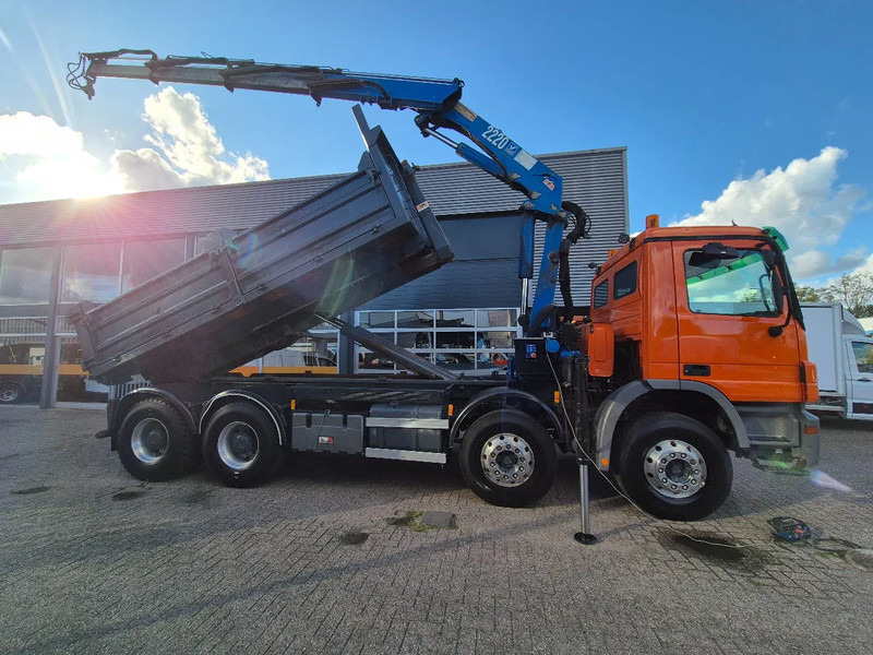Mercedes-Benz Actros 3241 8X4 Containersysteem/ 20T HMF crane/ Manual - Abrollkipper, Autokran: das Bild 2 Mercedes-Benz Actros 3241 8X4 Containersysteem/ 20T HMF crane/ Manual - Abrollkipper, Autokran: das Bild 2