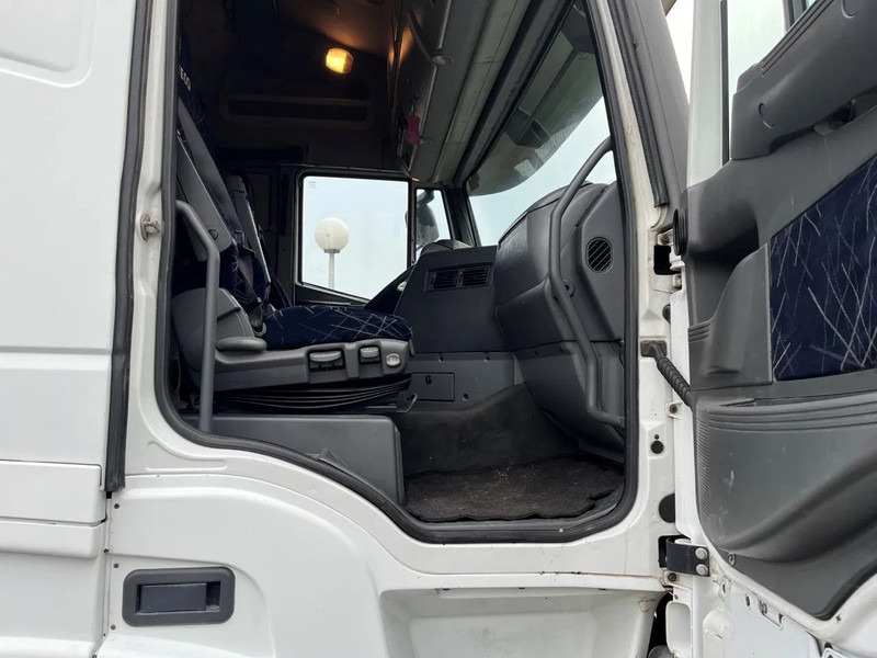 Iveco Stralis 440.48 MANUAL ZF GEARBOX CLEAN CONDITION - Sattelzugmaschine: das Bild 5 Iveco Stralis 440.48 MANUAL ZF GEARBOX CLEAN CONDITION - Sattelzugmaschine: das Bild 5