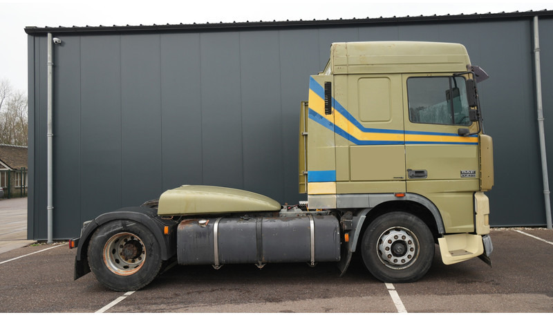DAF XF 95.430 EURO 3 MANUAL GEARBOX - Sattelzugmaschine: das Bild 2 DAF XF 95.430 EURO 3 MANUAL GEARBOX - Sattelzugmaschine: das Bild 2