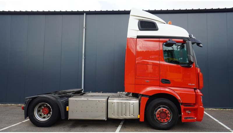 Mercedes-Benz ACTROS 1943 EURO 6 755.000KM - Sattelzugmaschine: das Bild 2 Mercedes-Benz ACTROS 1943 EURO 6 755.000KM - Sattelzugmaschine: das Bild 2