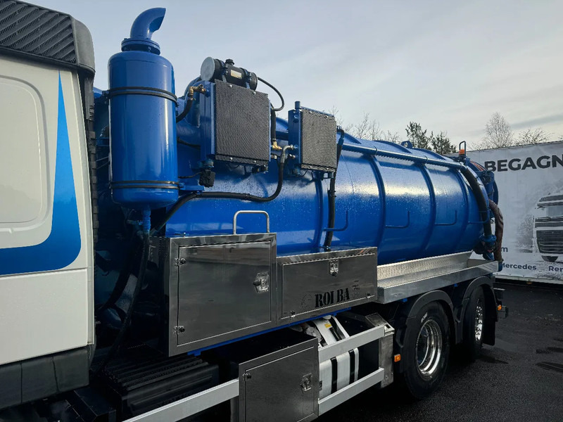 Volvo FM 420 6x2*4, 15m3 Vacuum-truck, 2010 - Saug-/ Spülfahrzeug: das Bild 4 Volvo FM 420 6x2*4, 15m3 Vacuum-truck, 2010 - Saug-/ Spülfahrzeug: das Bild 4