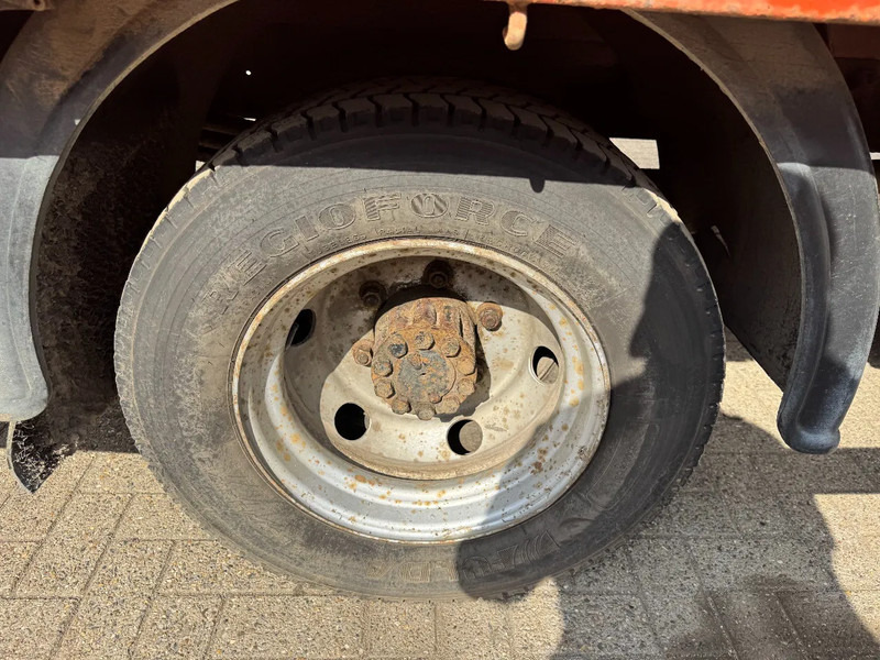 Nissan ATLEON **80.14-MACHINERY/CARTRANSPORTER - Autotransporter LKW: das Bild 4 Nissan ATLEON **80.14-MACHINERY/CARTRANSPORTER - Autotransporter LKW: das Bild 4