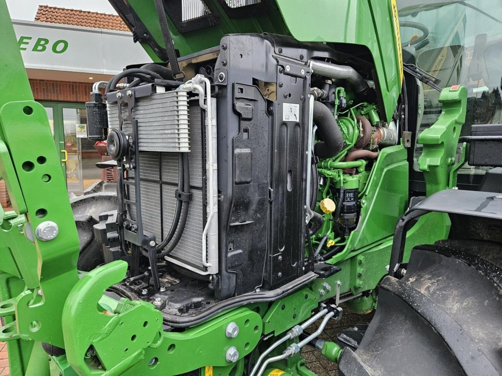 John Deere 6R130 TRAKTOR - Traktor: das Bild 4 John Deere 6R130 TRAKTOR - Traktor: das Bild 4