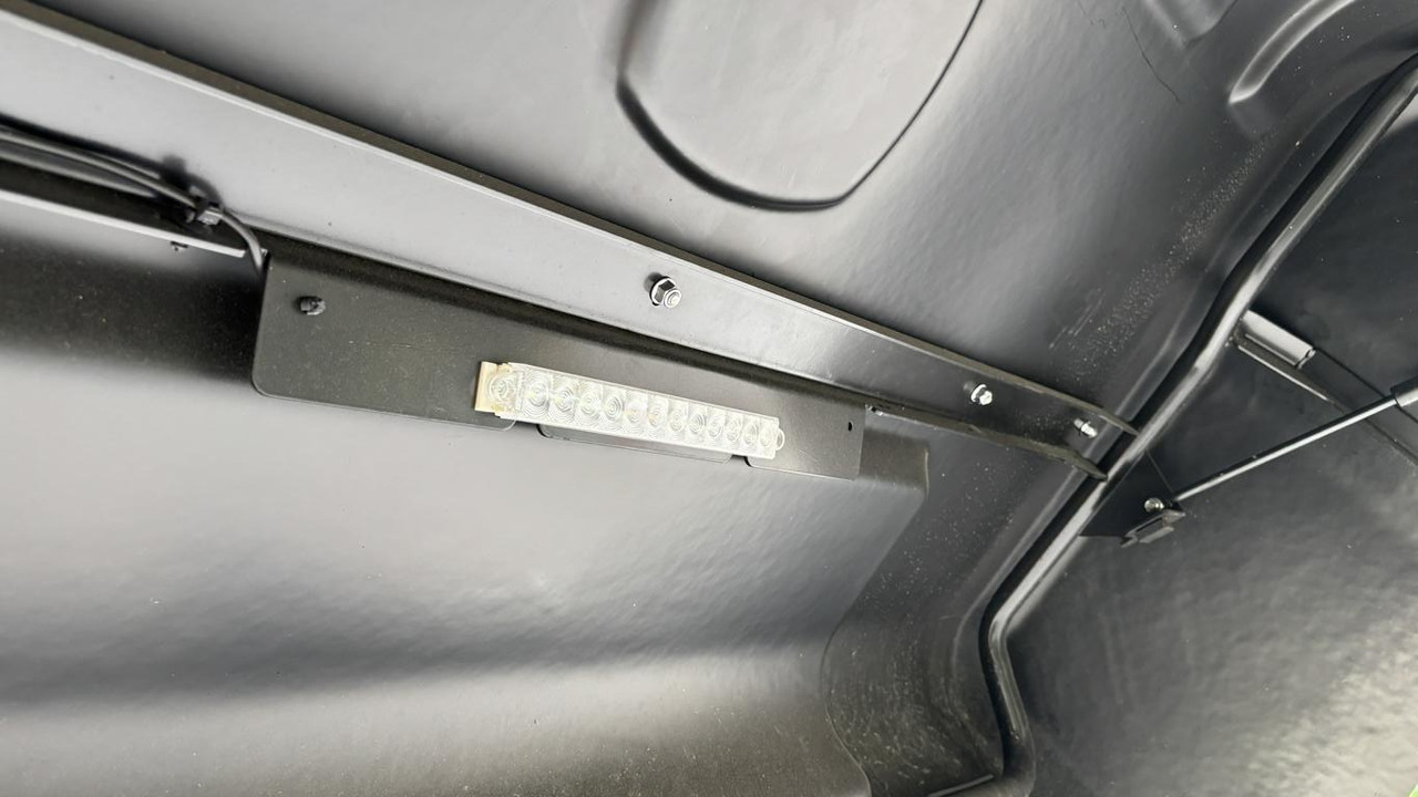 John Deere V461M - PAKET FÜR RUNDBALLENPR - Ballenwickelgerät: das Bild 5 John Deere V461M - PAKET FÜR RUNDBALLENPR - Ballenwickelgerät: das Bild 5