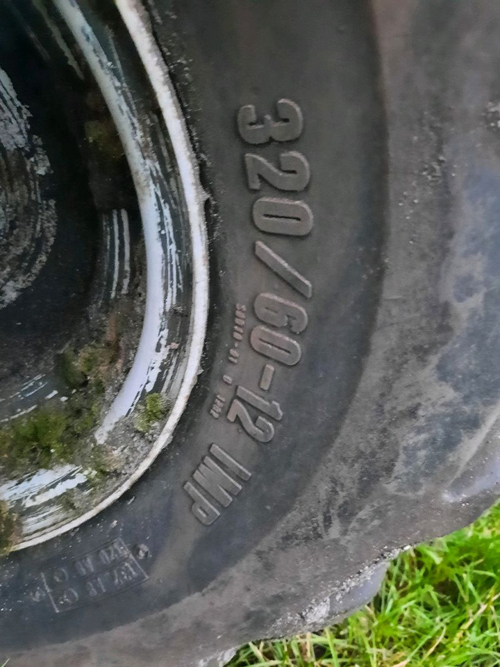 Kuhn MM1235T8010 - Pflug: das Bild 3 Kuhn MM1235T8010 - Pflug: das Bild 3