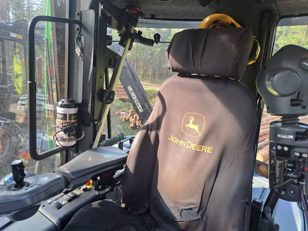 John Deere 1170G - Harvester: das Bild 5 John Deere 1170G - Harvester: das Bild 5