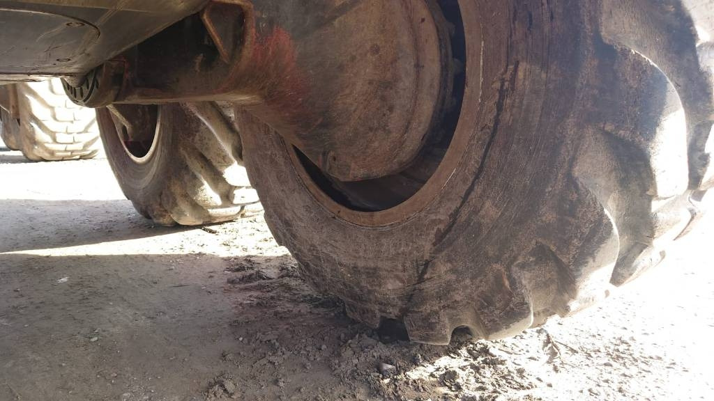 Komatsu 845 - Forwarder: das Bild 5 Komatsu 845 - Forwarder: das Bild 5