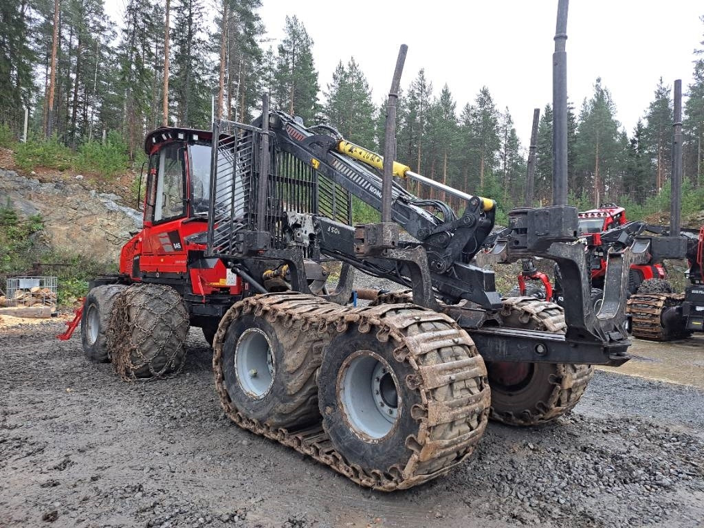 Komatsu 845 - Forwarder: das Bild 5 Komatsu 845 - Forwarder: das Bild 5