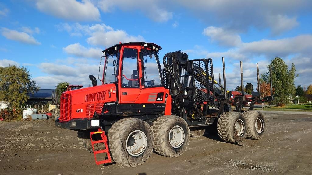 Komatsu 845 - Forwarder: das Bild 1 Komatsu 845 - Forwarder: das Bild 1