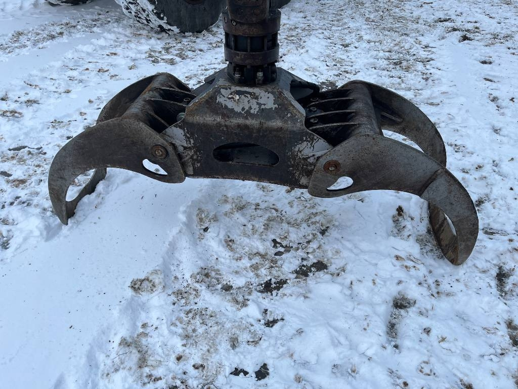 Komatsu 895 - Forwarder: das Bild 5 Komatsu 895 - Forwarder: das Bild 5