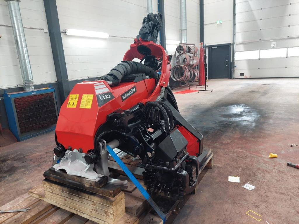 Komatsu C123 - Fällgreifer: das Bild 1 Komatsu C123 - Fällgreifer: das Bild 1