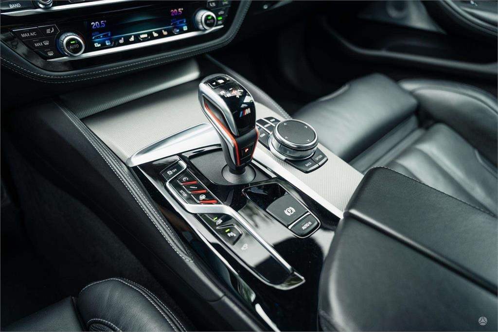 PKW BMW: das Bild 12