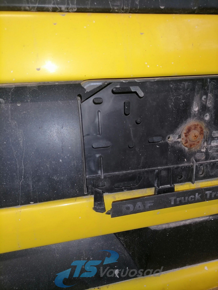 DAF Grille panel 1644191 - Kühlergrill für LKW: das Bild 2 DAF Grille panel 1644191 - Kühlergrill für LKW: das Bild 2