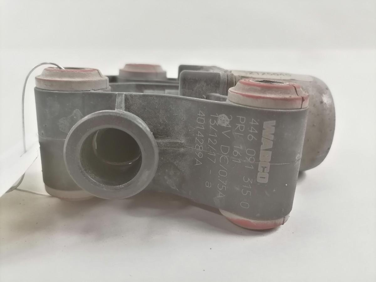 Scania ADBlue klapp 2125646 - Kraftstoffanlage für LKW: das Bild 5 Scania ADBlue klapp 2125646 - Kraftstoffanlage für LKW: das Bild 5