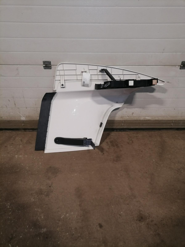 Scania Kabiini tuulesuunaja, ülemine vasak 2542892 - Aeropack/ Spoiler für LKW: das Bild 3 Scania Kabiini tuulesuunaja, ülemine vasak 2542892 - Aeropack/ Spoiler für LKW: das Bild 3