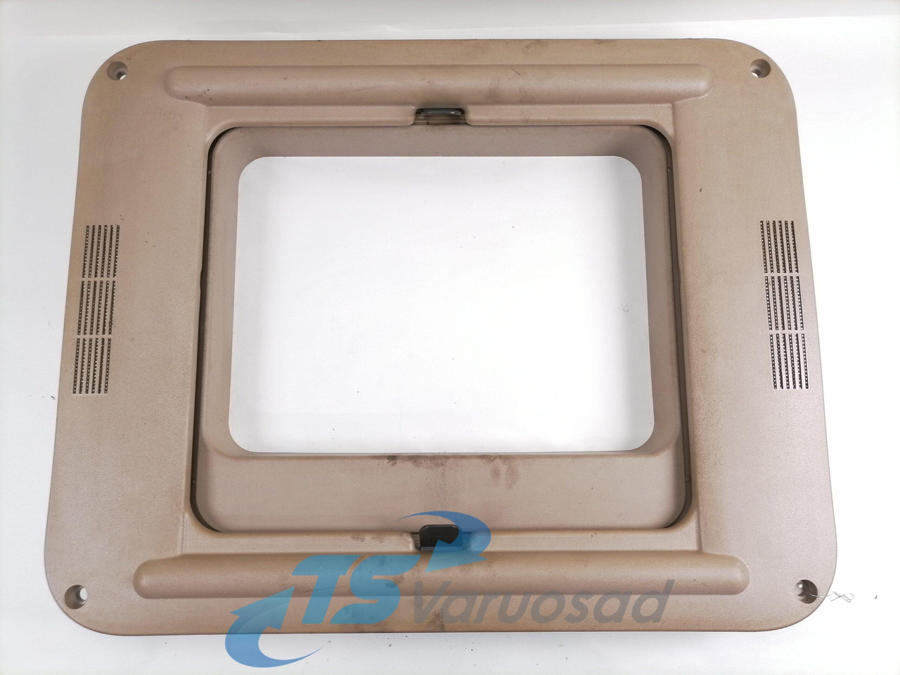 Scania Katuseluugi kate 1779134 - Universalteil für LKW: das Bild 2 Scania Katuseluugi kate 1779134 - Universalteil für LKW: das Bild 2