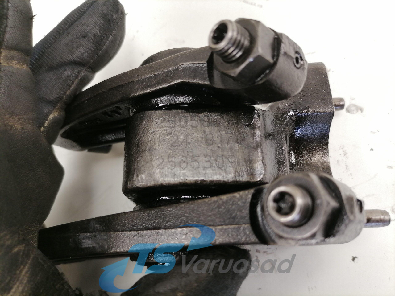 Scania Set of rockers with shaft 2505837 - Universalteil für LKW: das Bild 4 Scania Set of rockers with shaft 2505837 - Universalteil für LKW: das Bild 4