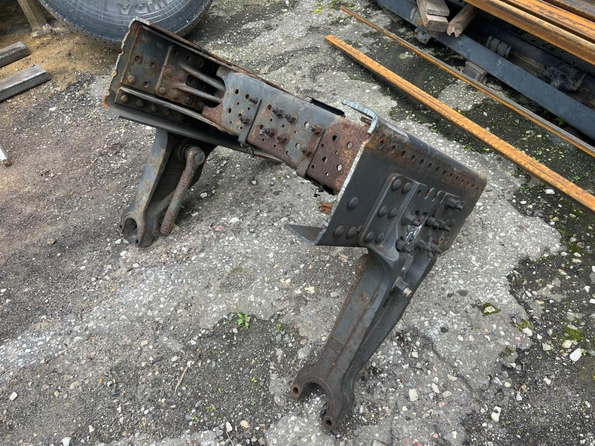 Volvo Bracket 21242883 - Federung für LKW: das Bild 2 Volvo Bracket 21242883 - Federung für LKW: das Bild 2