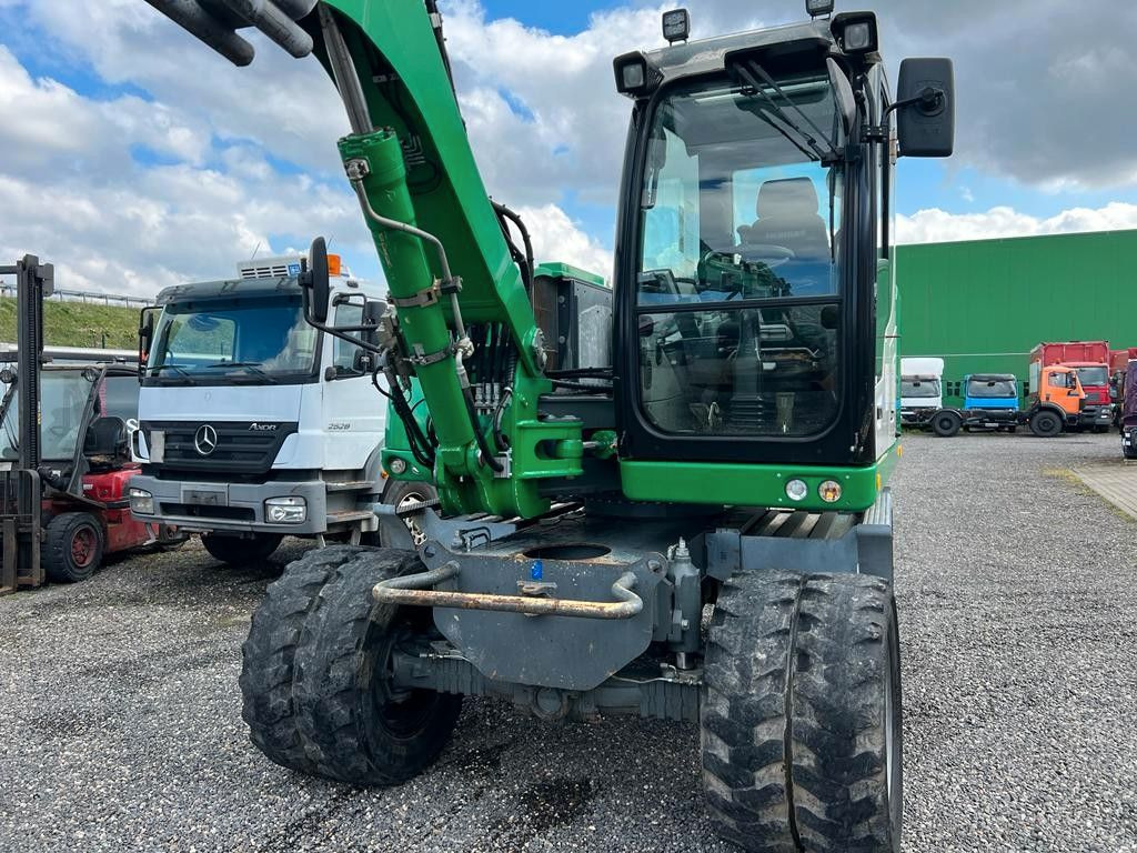 Mobilbagger Liebherr A 912 Compact 3X Löffel 3 X Buckets Liebherr A 912 Compact guter Zustand: das Bild 15 Mobilbagger Liebherr A 912 Compact 3X Löffel 3 X Buckets Liebherr A 912 Compact guter Zustand: das Bild 15