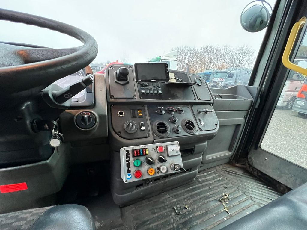 MAN 28.350 6X2 als Fahrgestell mit oder ohne Aufbau MAN 28.350 6X2 als Fahrgestell mit oder ohne Aufbau - Fahrgestell LKW: das Bild 5 MAN 28.350 6X2 als Fahrgestell mit oder ohne Aufbau MAN 28.350 6X2 als Fahrgestell mit oder ohne Aufbau - Fahrgestell LKW: das Bild 5