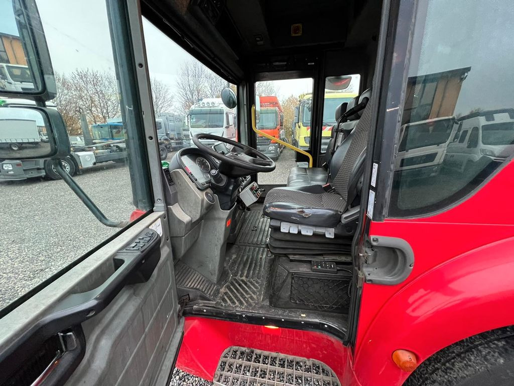 MAN 28.350 6X2 als Fahrgestell mit oder ohne Aufbau MAN 28.350 6X2 als Fahrgestell mit oder ohne Aufbau - Fahrgestell LKW: das Bild 3 MAN 28.350 6X2 als Fahrgestell mit oder ohne Aufbau MAN 28.350 6X2 als Fahrgestell mit oder ohne Aufbau - Fahrgestell LKW: das Bild 3