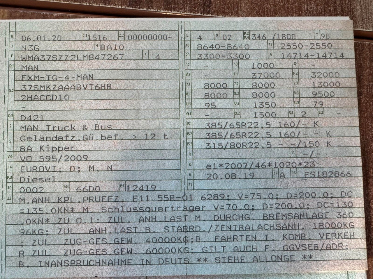 MAN 35.470 8X4 Kipperfahrgestell Reifen 12 X NEU Top - Kipper: das Bild 2 MAN 35.470 8X4 Kipperfahrgestell Reifen 12 X NEU Top - Kipper: das Bild 2