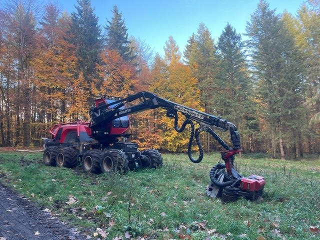 Komatsu XH901XC-6 - Harvester: das Bild 4 Komatsu XH901XC-6 - Harvester: das Bild 4