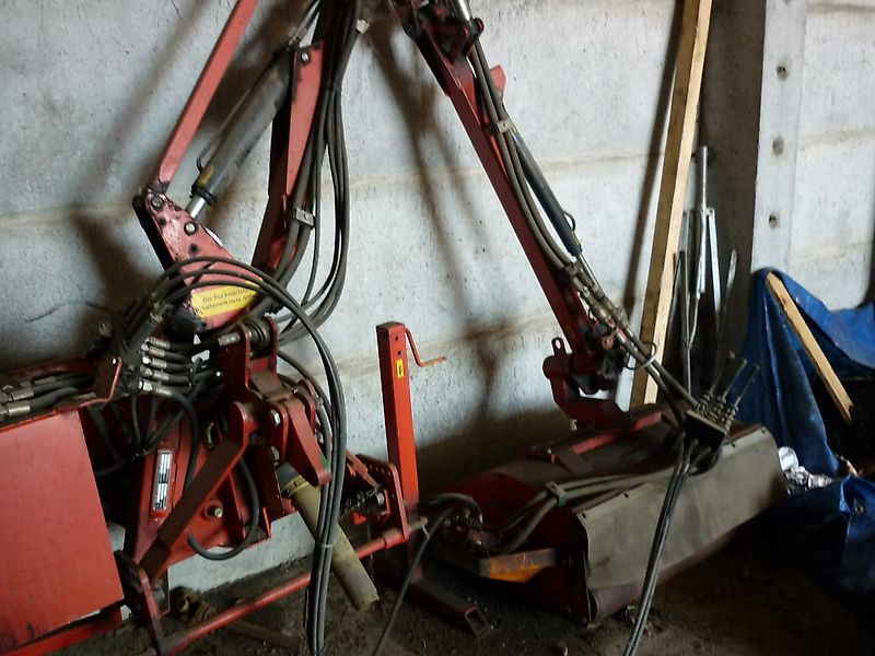 Dücker FBM300 + Schlegelmähkopf - Böschungsmäher: das Bild 2 Dücker FBM300 + Schlegelmähkopf - Böschungsmäher: das Bild 2