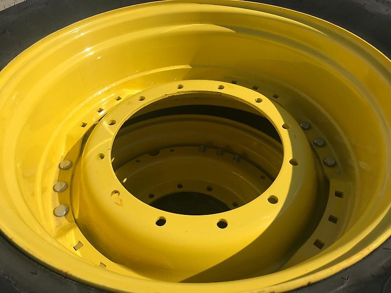 Mitas 420/85 R34 AC 85 - Traktor: das Bild 4 Mitas 420/85 R34 AC 85 - Traktor: das Bild 4