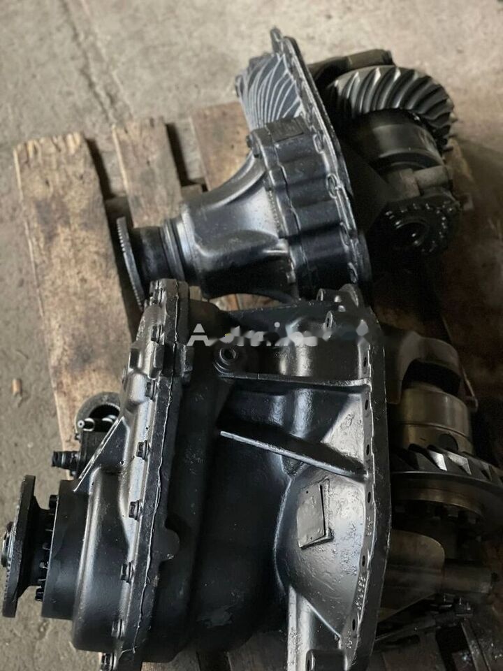 MAN HD 7, 13 Tonnen HPD 1382 - Differenzial Getriebe für LKW: das Bild 1 MAN HD 7, 13 Tonnen HPD 1382 - Differenzial Getriebe für LKW: das Bild 1