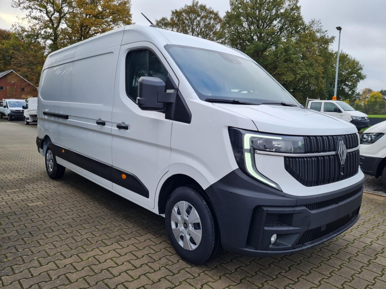 Renault Master 35 Kasten L3H2 Extra KLIMA PDC TEMPOMAT - Kastenwagen: das Bild 3 Renault Master 35 Kasten L3H2 Extra KLIMA PDC TEMPOMAT - Kastenwagen: das Bild 3