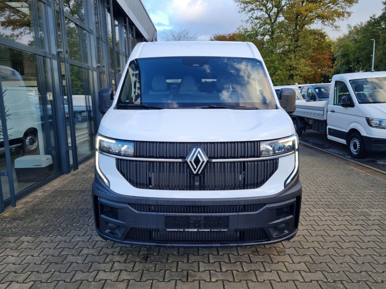 Renault Master 35 Kasten dCi Doka L3H2 KLIMA TEMPOMAT - Kastenwagen, Transporter mit Doppelkabine: das Bild 2 Renault Master 35 Kasten dCi Doka L3H2 KLIMA TEMPOMAT - Kastenwagen, Transporter mit Doppelkabine: das Bild 2