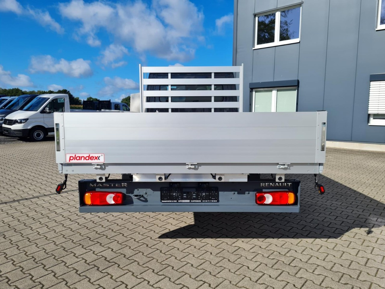 Renault Master New 35 Doka L3 lang KLIMA KOMFORT TEMPOMAT - Pritschenwagen, Transporter mit Doppelkabine: das Bild 5 Renault Master New 35 Doka L3 lang KLIMA KOMFORT TEMPOMAT - Pritschenwagen, Transporter mit Doppelkabine: das Bild 5