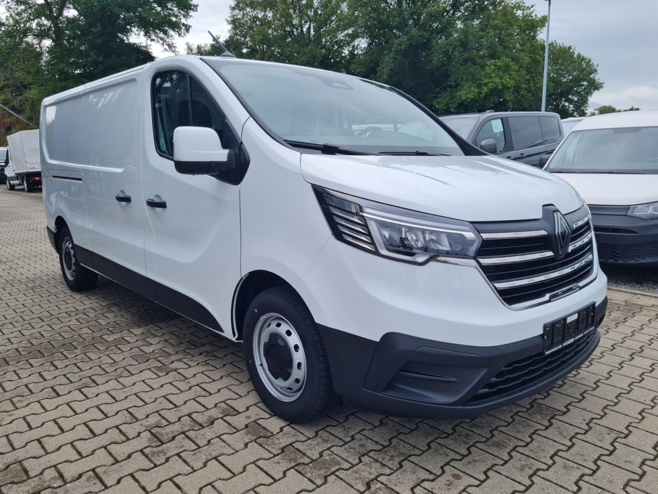 Renault Trafic Kühlkasten L2 KLIMA LED NAVI/APP PDC TEMPOMAT - Kühltransporter: das Bild 3 Renault Trafic Kühlkasten L2 KLIMA LED NAVI/APP PDC TEMPOMAT - Kühltransporter: das Bild 3