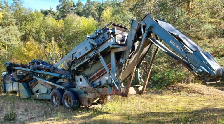 Powerscreen Turbo Chieftain 1200 – mobile screen / mobiles Sieb - Siebmaschine: das Bild 1 Powerscreen Turbo Chieftain 1200 – mobile screen / mobiles Sieb - Siebmaschine: das Bild 1