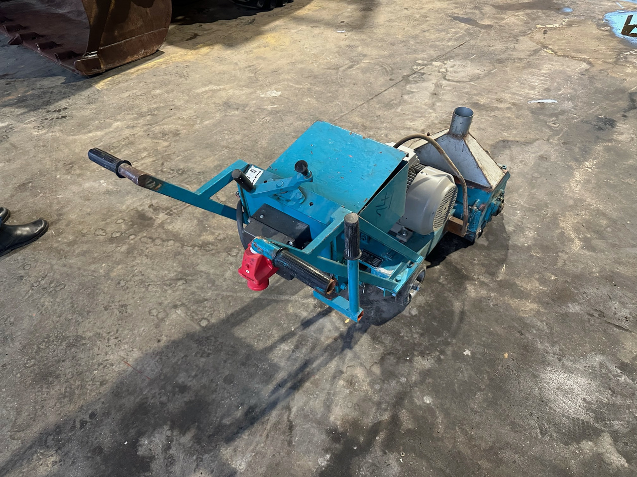 Betonfräse Gölz BF300E - Betonmaschine: das Bild 5 Betonfräse Gölz BF300E - Betonmaschine: das Bild 5