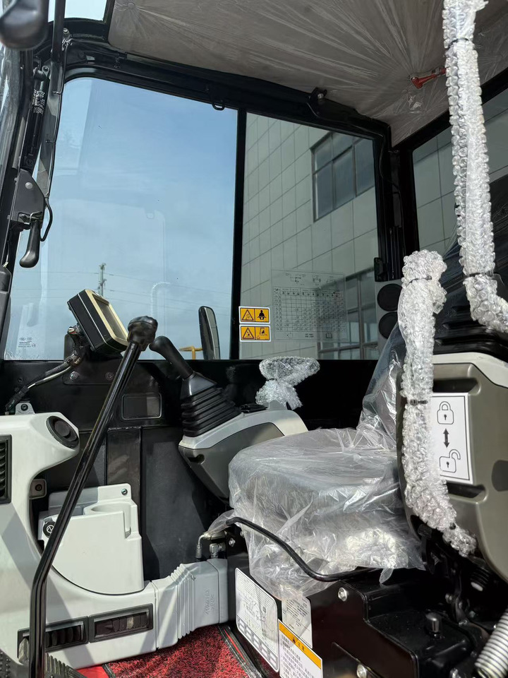 CATERPILLAR 305.5E2 - Minibagger: das Bild 5 CATERPILLAR 305.5E2 - Minibagger: das Bild 5