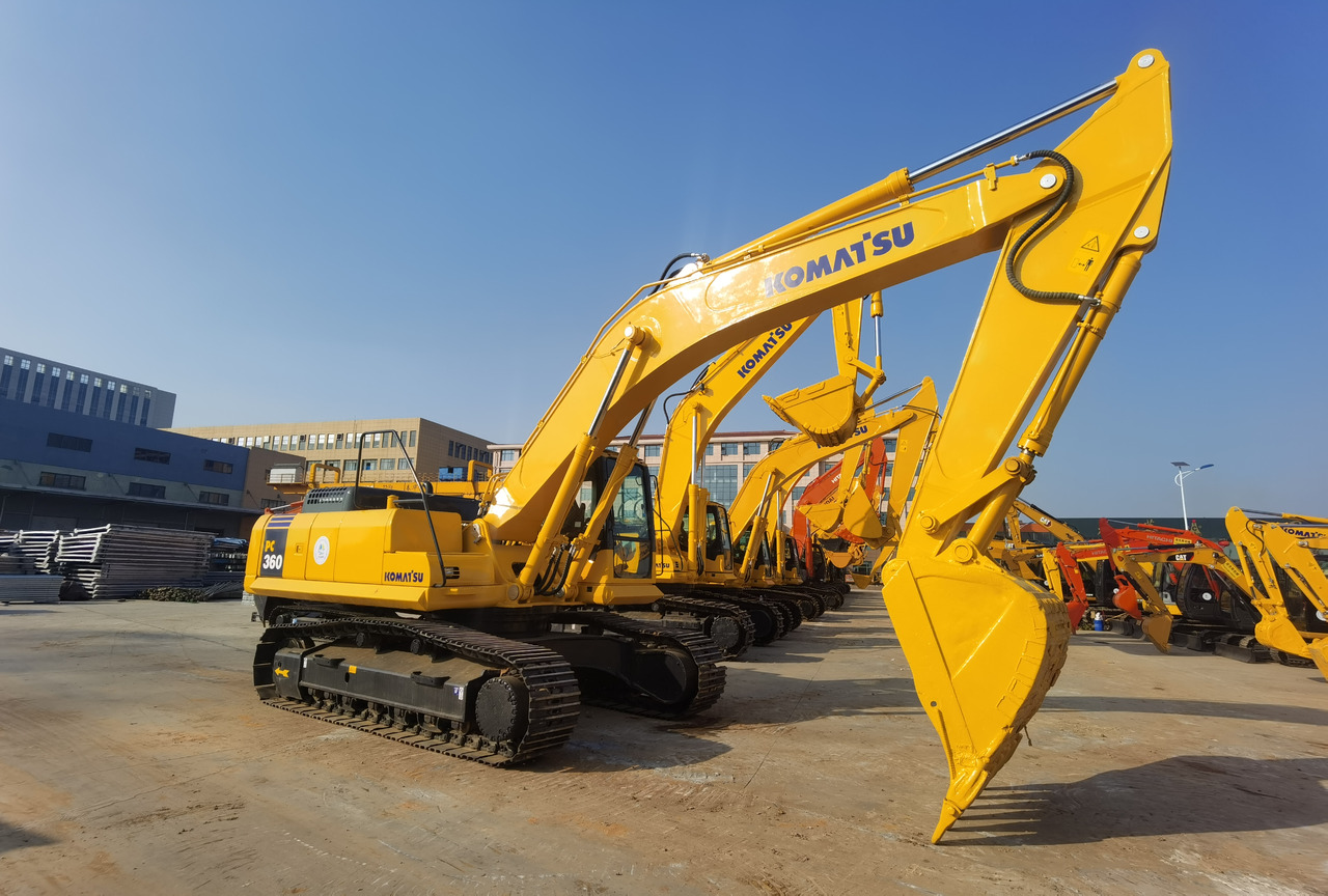 KOMATSU PC360 - Bagger: das Bild 1 KOMATSU PC360 - Bagger: das Bild 1