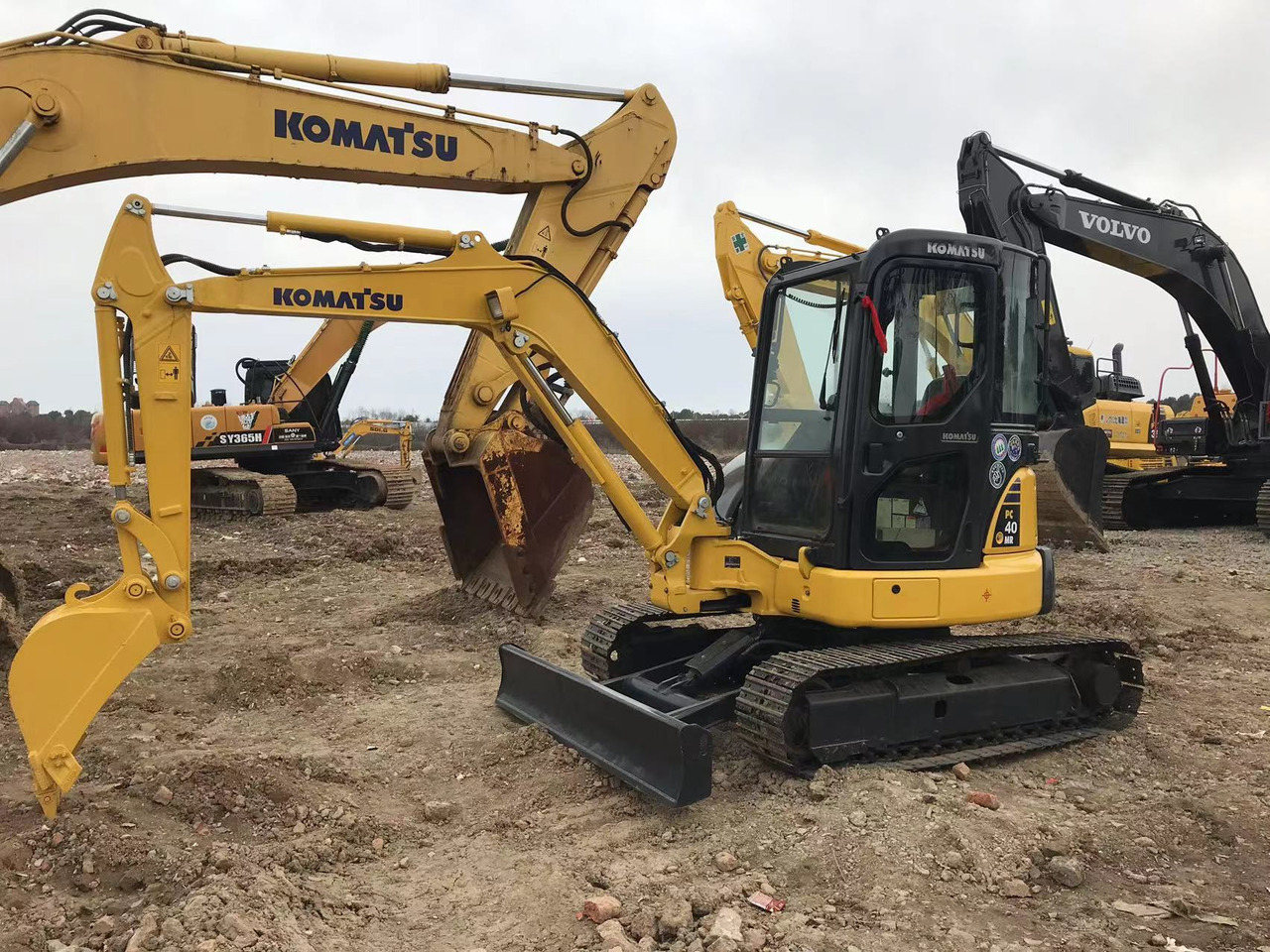 KOMATSU PC40MR - Minibagger: das Bild 5 KOMATSU PC40MR - Minibagger: das Bild 5