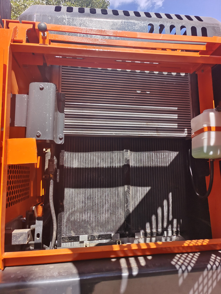 DOOSAN DX225LCA DX225LC-9C - Kettenbagger: das Bild 3 DOOSAN DX225LCA DX225LC-9C - Kettenbagger: das Bild 3