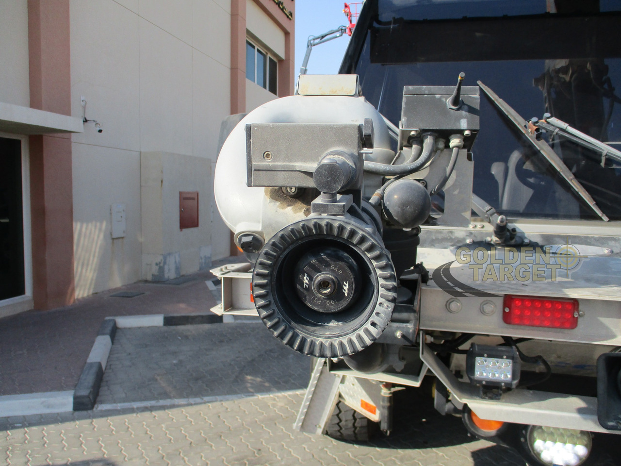 Feuerwehrfahrzeug Colet K40E JAGUAR 8x6 Airport Fire Truck: das Bild 15