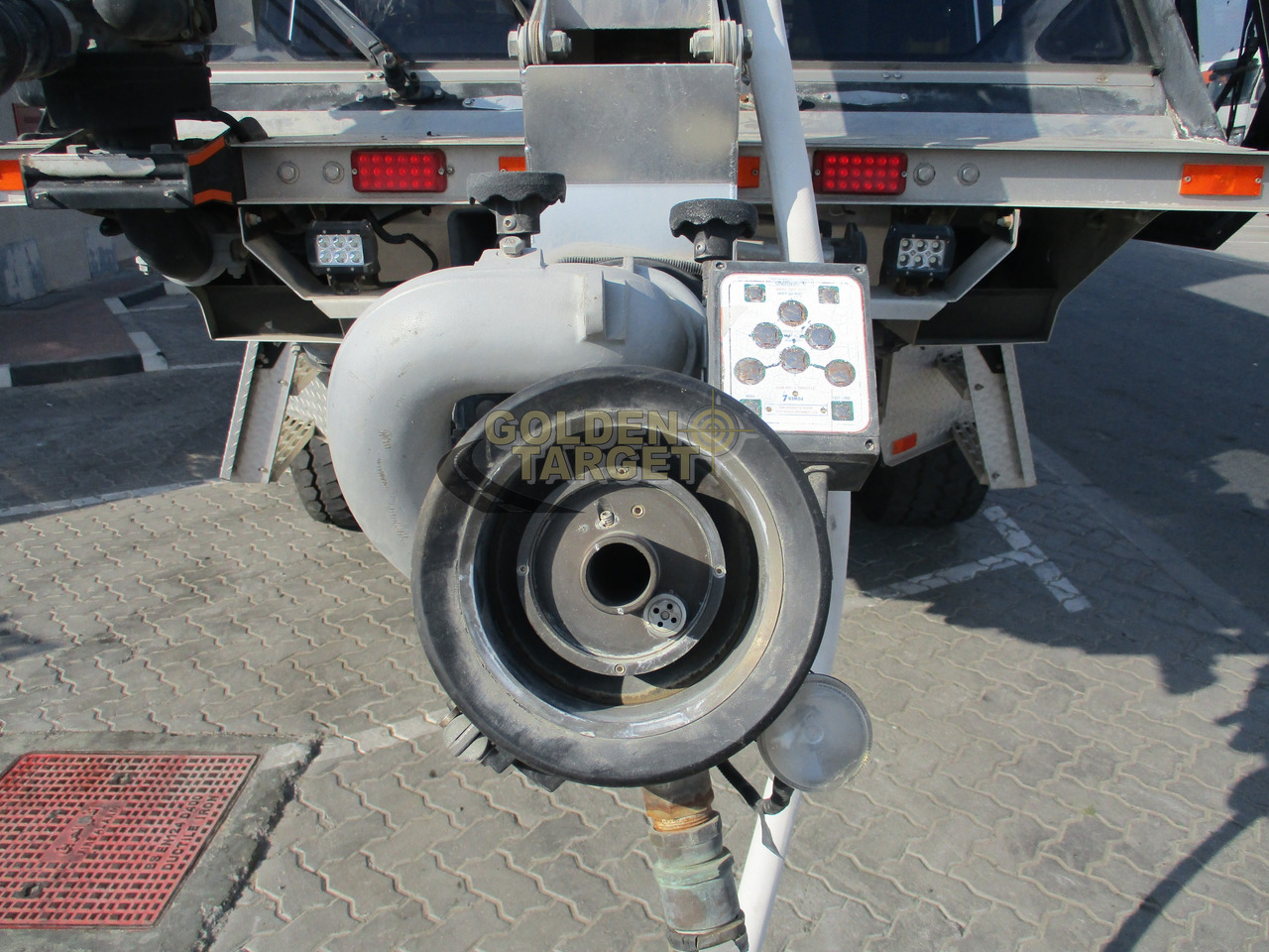 Feuerwehrfahrzeug Colet K40E JAGUAR 8x6 Airport Fire Truck: das Bild 13