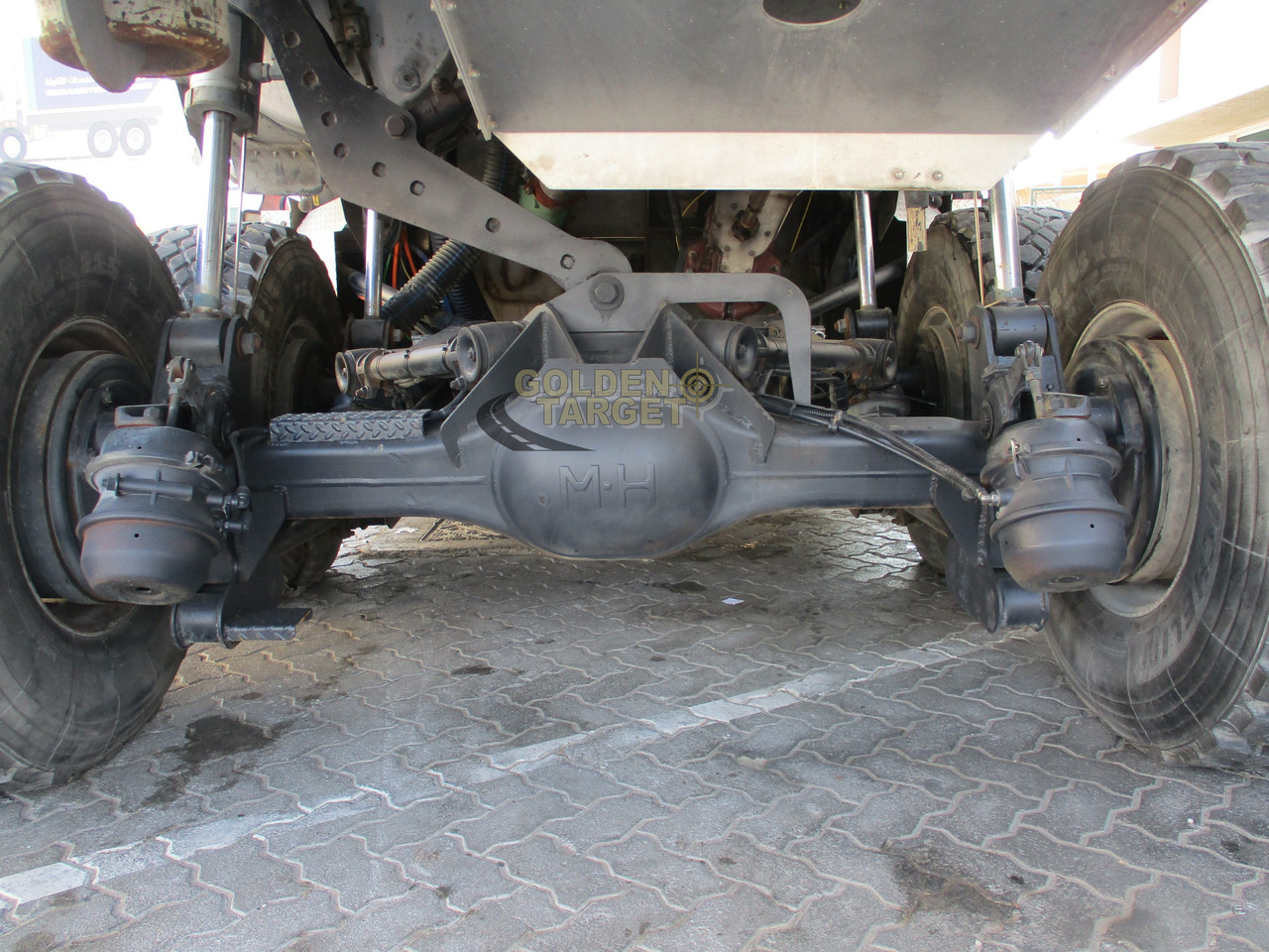 Feuerwehrfahrzeug Colet K40E JAGUAR 8x6 Airport Fire Truck: das Bild 18