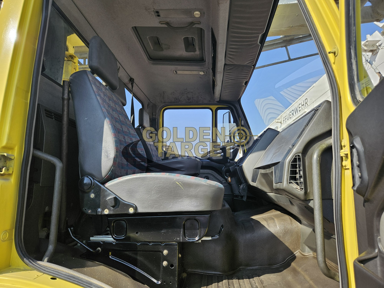 Feuerwehrfahrzeug MERCEDES-BENZ 2638 6×4 MANLIFT TRUCK 1998: das Bild 19 Feuerwehrfahrzeug MERCEDES-BENZ 2638 6×4 MANLIFT TRUCK 1998: das Bild 19